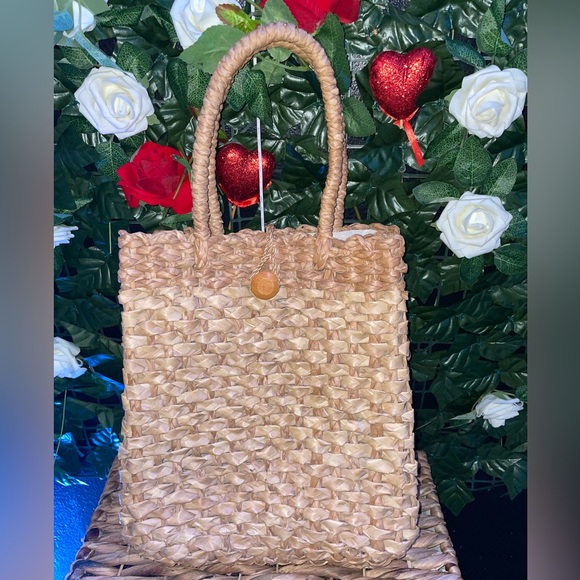 Woven Straw Tote Bag bundle - Picture 3 of 8